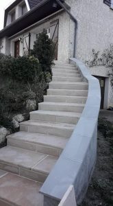 Photo présentant la réalisation d'un escalier
